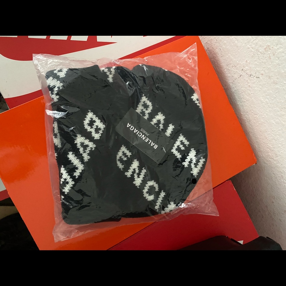 Balenciaga Skully